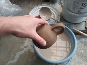 手びねりカップの作り方