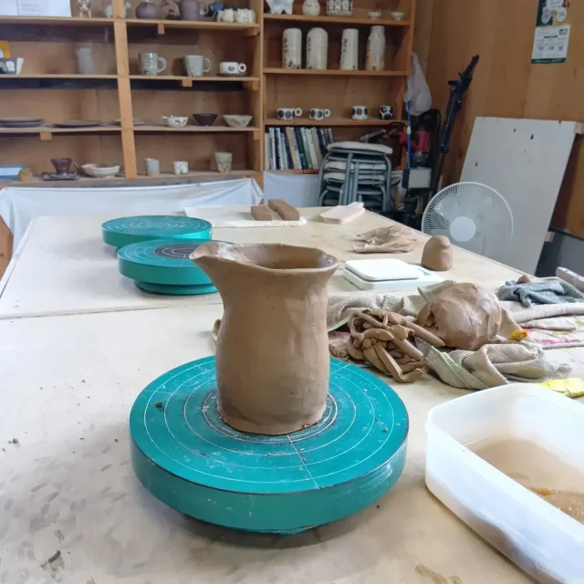 水漏れ】陶芸のプロが教える陶器の水漏れ対策！ヒビがなくても染み込む